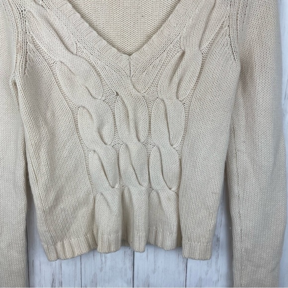 Theory 100% cashmere cream sweater medium - Picture 2 of 5